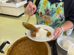 【てらにしふれあい食堂】暑熱夏カレーをお届け✨